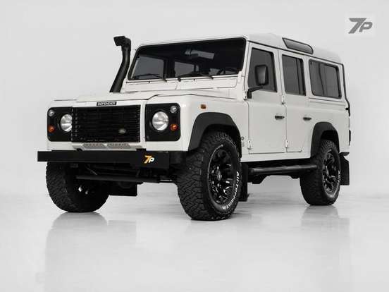 LAND ROVER-DEFENDER-2.5 COUNTY SW 110 4X4 TURBO DIESEL 4P MANUAL LAND ROVER-DEFENDER-2000