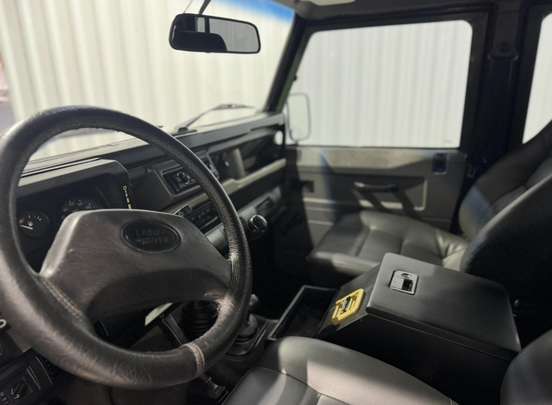 LAND ROVER-DEFENDER-2.5 CSW 110 4X4 TURBO DIESEL 4P MANUAL LAND ROVER-DEFENDER-2000