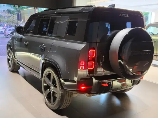 LAND ROVER-DEFENDER-2025