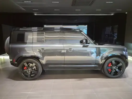 LAND ROVER-DEFENDER-2025