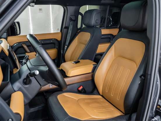 LAND ROVER-DEFENDER-2024