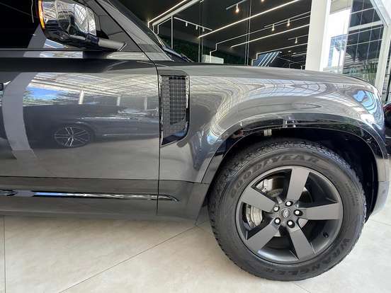 LAND ROVER-DEFENDER-3.0 D300 TURBO DIESEL MHEV 110 X-DYNAMIC HSE AWD AUTOMÁTICO LAND ROVER-DEFENDER-2023
