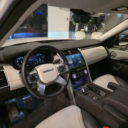 LAND ROVER-DISCOVERY-2024