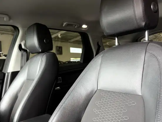 LAND ROVER-DISCOVERY SPORT-2.0 16V SI4 TURBO FLEX SE 4P AUTOMÁTICO LAND ROVER-DISCOVERY SPORT-2019