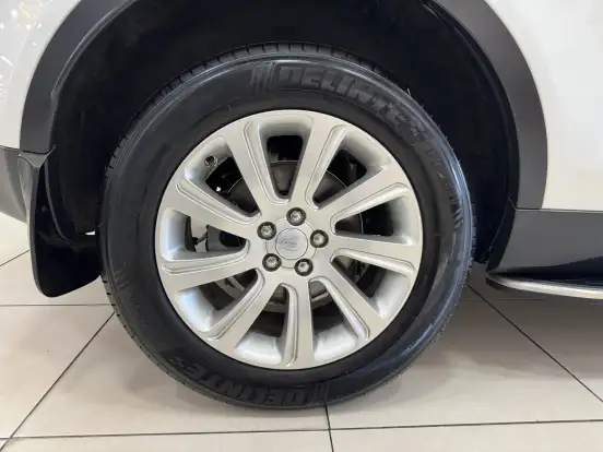 LAND ROVER-DISCOVERY SPORT-2018
