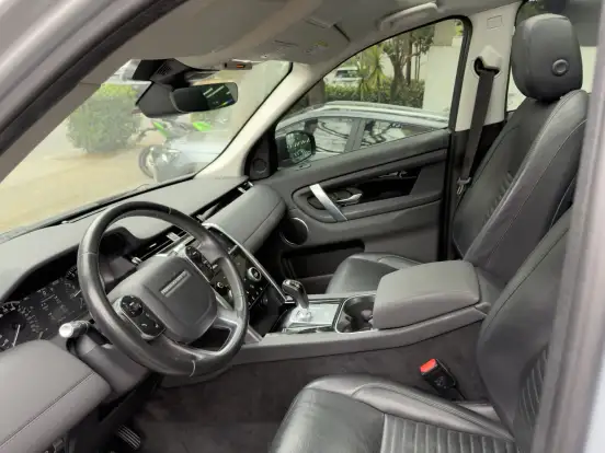 LAND ROVER-DISCOVERY SPORT-2020