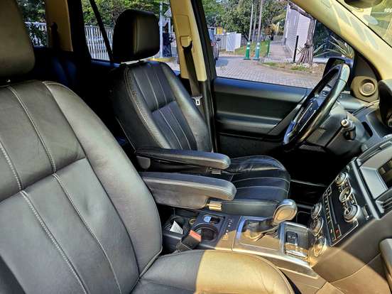LAND ROVER-FREELANDER 2-2014
