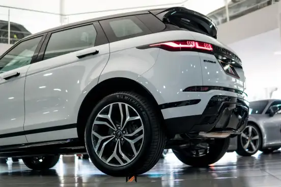 LAND ROVER-RANGE ROVER EVOQUE-2.0 P250 FLEX R-DYNAMIC HSE AWD AUTOMÁTICO LAND ROVER-RANGE ROVER EVOQUE-2022