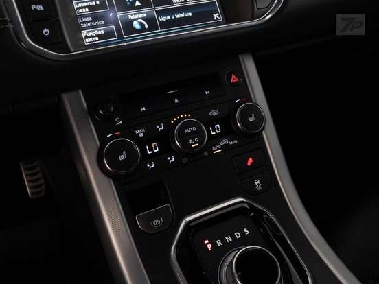 LAND ROVER-RANGE ROVER EVOQUE-2.0 DYNAMIC TECH COUPÉ 4WD 16V GASOLINA 2P AUTOMÁTICO LAND ROVER-RANGE ROVER EVOQUE-2013