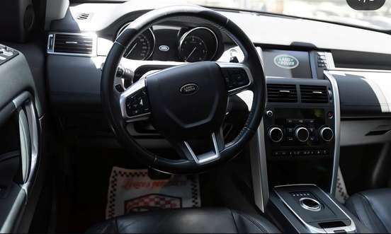 LAND ROVER-DISCOVERY SPORT-2016