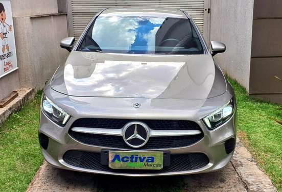 MERCEDES-BENZ-A 200-2019
