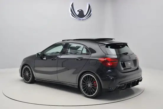 MERCEDES-BENZ-A 45 AMG-2.0 16V TURBO GASOLINA 4P AUTOMATIZADO MERCEDES-BENZ-A 45 AMG-2017