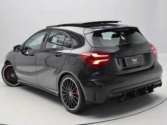 MERCEDES-BENZ-A 45 AMG-2.0 16V TURBO GASOLINA 4P AUTOMATIZADO MERCEDES-BENZ-A 45 AMG-2017