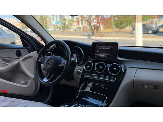 MERCEDES-BENZ-C 180-2017