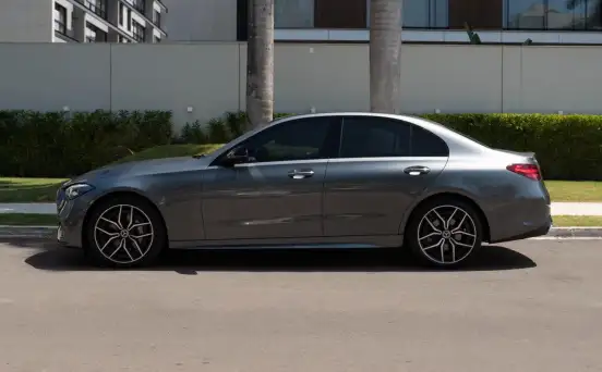 MERCEDES-BENZ-C 300-2025