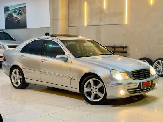 MERCEDES-BENZ C 350 3.5 AVANTGARDE V6 GASOLINA 4P AUTOMÁTICO MERCEDES-BENZ C 350 3.5 AVANTGARDE V6 GASOLINA 4P AUTOMÁTICO