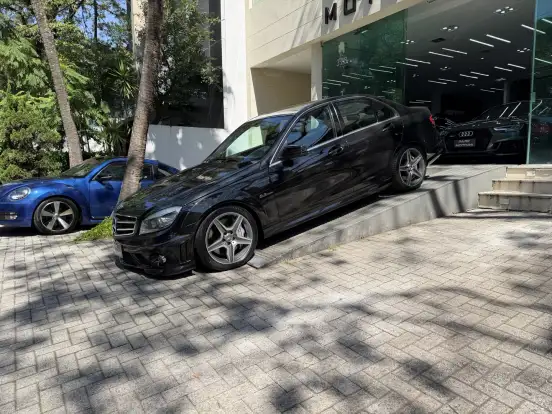 MERCEDES-BENZ-C 63 AMG-6.3 SEDAN V8 GASOLINA 4P AUTOMATICO MERCEDES-BENZ-C 63 AMG-2010