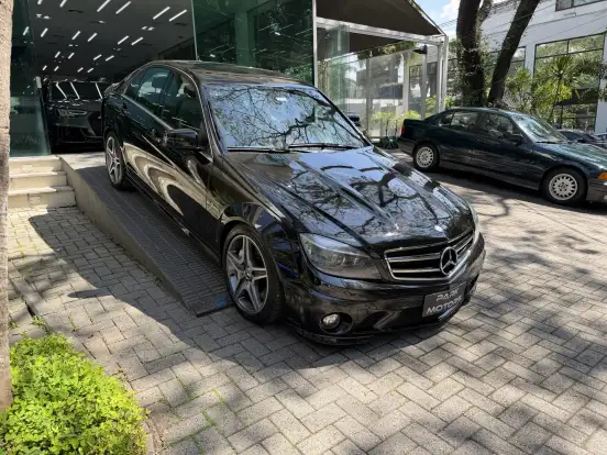 MERCEDES-BENZ-C 63 AMG-2010