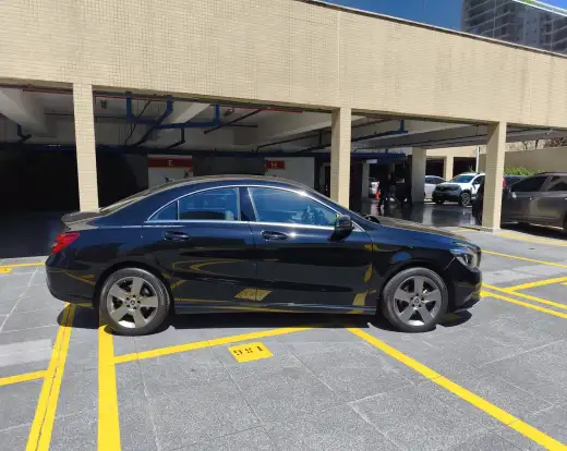 MERCEDES-BENZ-CLA 180-2018