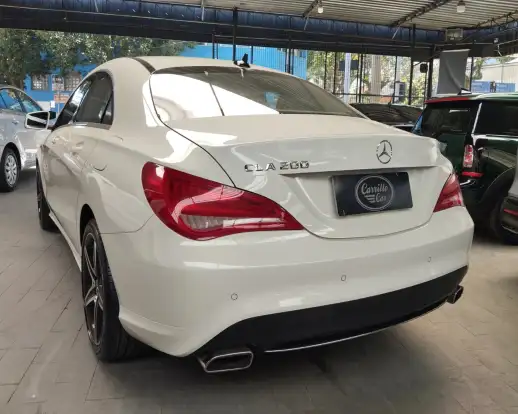 MERCEDES-BENZ-CLA 200-1.6 URBAN 16V GASOLINA 4P AUTOMÁTICO MERCEDES-BENZ-CLA 200-2015