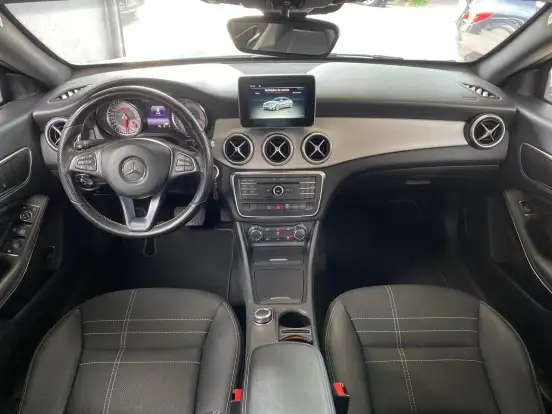 MERCEDES-BENZ-CLA 200-1.6 URBAN 16V GASOLINA 4P AUTOMÁTICO MERCEDES-BENZ-CLA 200-2015