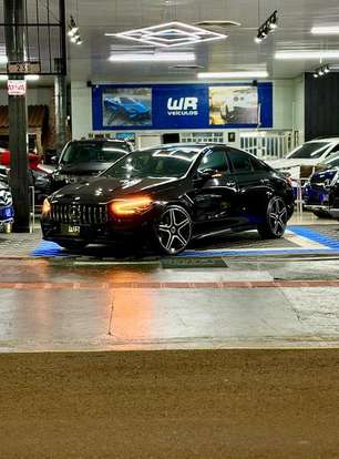 MERCEDES-BENZ-CLA 200-2024