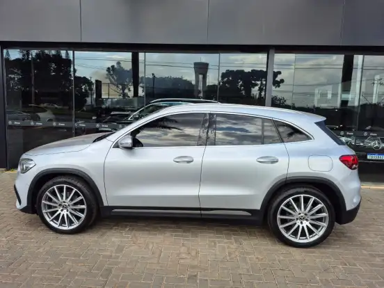 MERCEDES-BENZ-GLA 200-1.3 GCI GASOLINA AMG LINE 7G-DCT MERCEDES-BENZ-GLA 200-2022