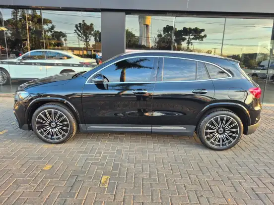 MERCEDES-BENZ-GLA 200-1.3 MHEV AMG LINE 7G-DCT MERCEDES-BENZ-GLA 200-2025