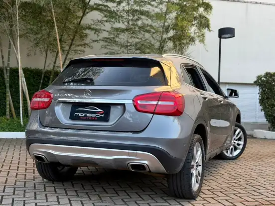 MERCEDES-BENZ-GLA 200-1.6 CGI ADVANCE 16V TURBO FLEX 4P AUTOMÁTICO MERCEDES-BENZ-GLA 200-2015