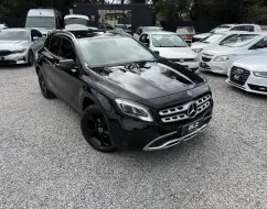 MERCEDES-BENZ GLA 200 1.6 CGI FLEX ADVANCE 7G-DCT MERCEDES-BENZ GLA 200 1.6 CGI FLEX ADVANCE 7G-DCT