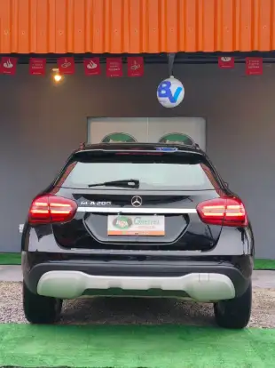 MERCEDES-BENZ-GLA 200-2019