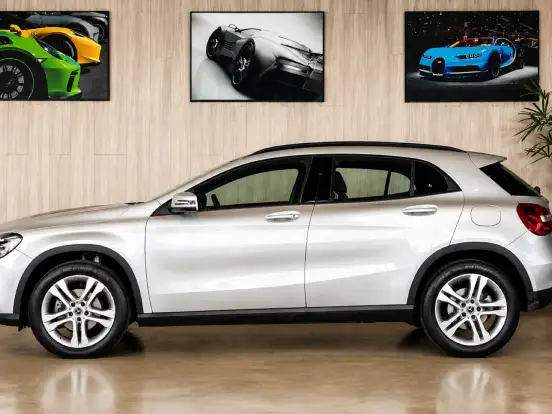 MERCEDES-BENZ-GLA 200-1.6 CGI FLEX STYLE 7G-DCT MERCEDES-BENZ-GLA 200-2017