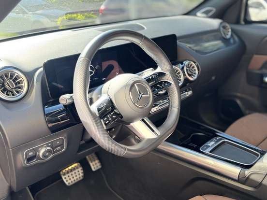 MERCEDES-BENZ-GLA 200-1.3 MHEV AMG LINE 7G-DCT MERCEDES-BENZ-GLA 200-2024