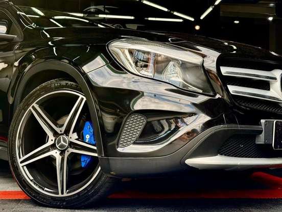MERCEDES-BENZ-GLA 200-2015