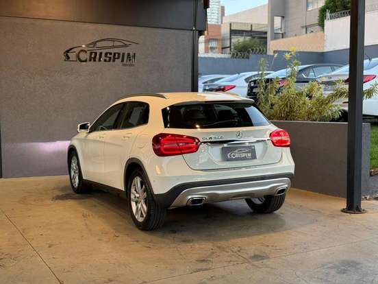 MERCEDES-BENZ-GLA 200-1.6 CGI ADVANCE 16V TURBO GASOLINA 4P AUTOMÁTICO MERCEDES-BENZ-GLA 200-2015