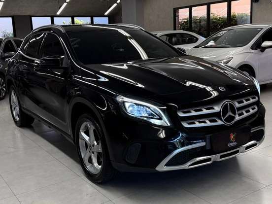 MERCEDES-BENZ-GLA 200-1.6 CGI FLEX ADVANCE 7G-DCT MERCEDES-BENZ-GLA 200-2020