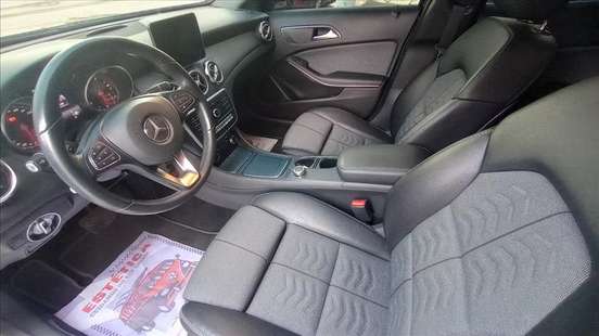 MERCEDES-BENZ-GLA 200-2019