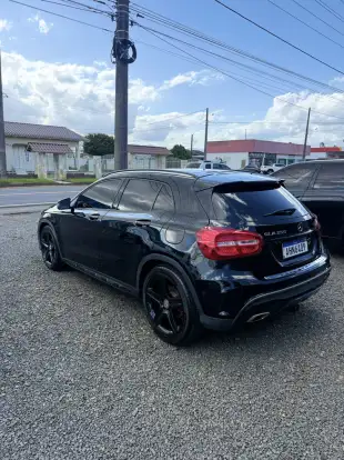 MERCEDES-BENZ-GLA 250-2017