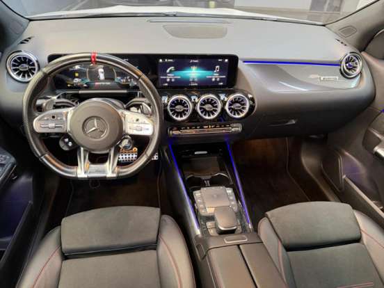 MERCEDES-BENZ-GLA 35 AMG-2022