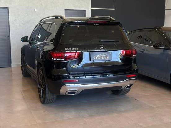 MERCEDES-BENZ-GLB 200-2021
