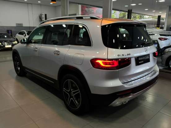 MERCEDES-BENZ-GLB 200-2020