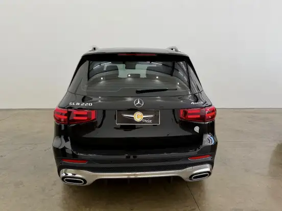 MERCEDES-BENZ-GLB 220-2.0 MHEV AMG LINE 4MATIC 8G-DCT MERCEDES-BENZ-GLB 220-2024