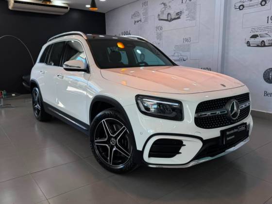 MERCEDES-BENZ GLB 220 2.0 MHEV AMG LINE 4MATIC 8G-DCT