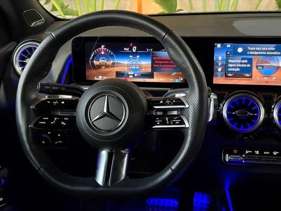 MERCEDES-BENZ-GLB 220-2.0 MHEV AMG LINE 4MATIC 8G-DCT MERCEDES-BENZ-GLB 220-2025