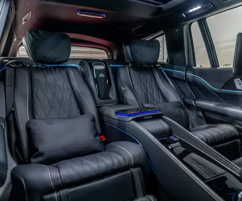 MERCEDES-BENZ-GLS 600-2023