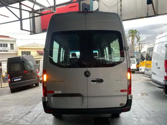 MERCEDES-BENZ-SPRINTER-2026