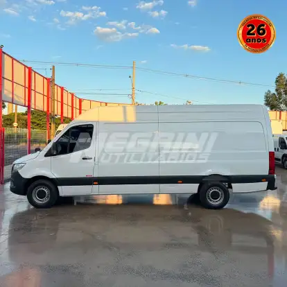 MERCEDES-BENZ-SPRINTER-2.2 CDI DIESEL FURGÃO 314 STREET TA EXTRA LONGO MANUAL MERCEDES-BENZ-SPRINTER-2021