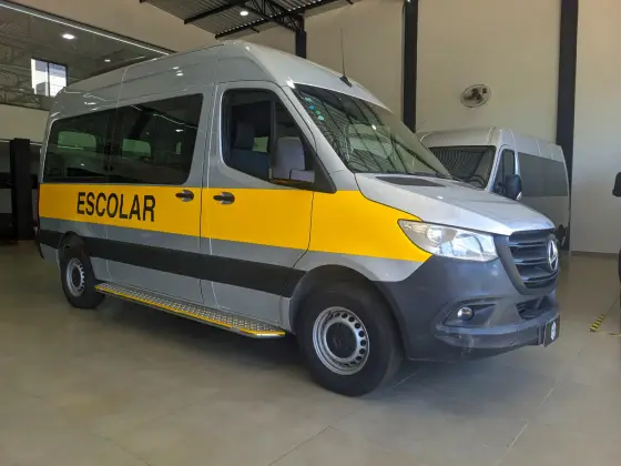 MERCEDES-BENZ SPRINTER 2.2 CDI DIESEL FURGÃO 416 TA LONGO MANUAL MERCEDES-BENZ SPRINTER 2.2 CDI DIESEL FURGÃO 416 TA LONGO MANUAL