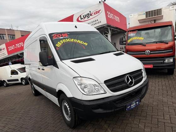 MERCEDES-BENZ SPRINTER 2.2 415 CDI FURGÃO 7.5 BI-TURBO DIESEL MANUAL