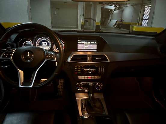 MERCEDES-BENZ-C 250-2011